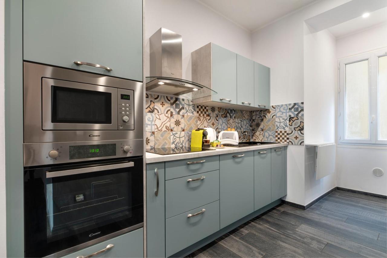 Garibaldi Acropolis, Emplacement Ideal, Parking Apartment
